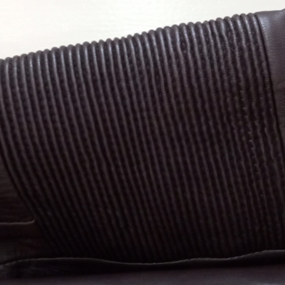 Danier Moto Jacket Size XS - Picture 2 of 13